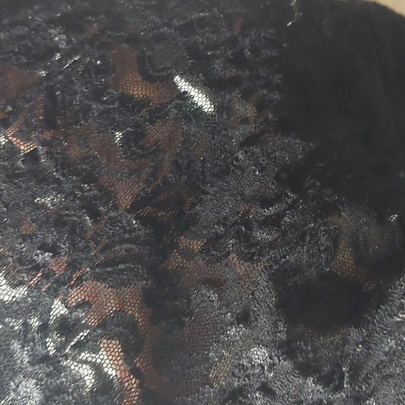 Delicates nighty - Picture 3 of 5